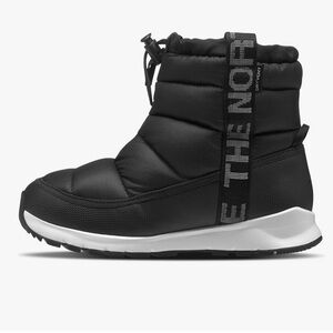 The North Face Kids Black Puffer Boots